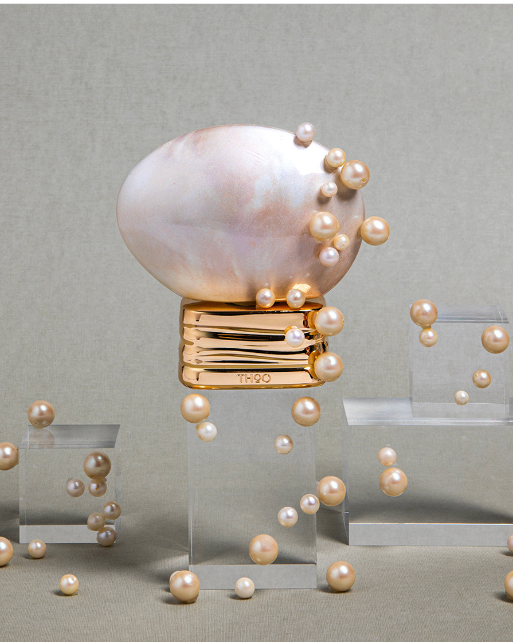 WHITE PEARL - TROVE Malaysia