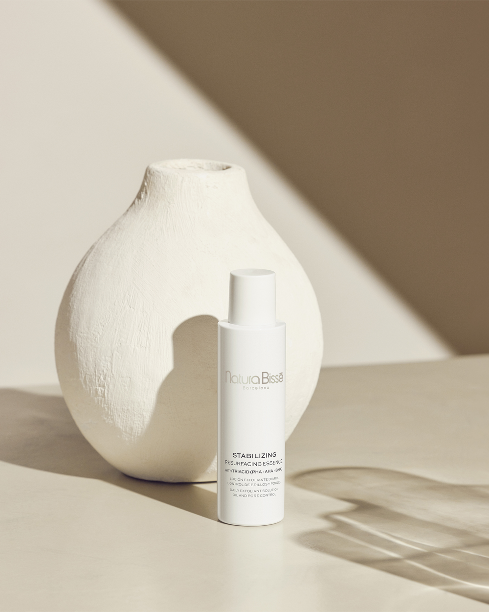 STABILIZING RESURFACING ESSENCE - TROVE Malaysia